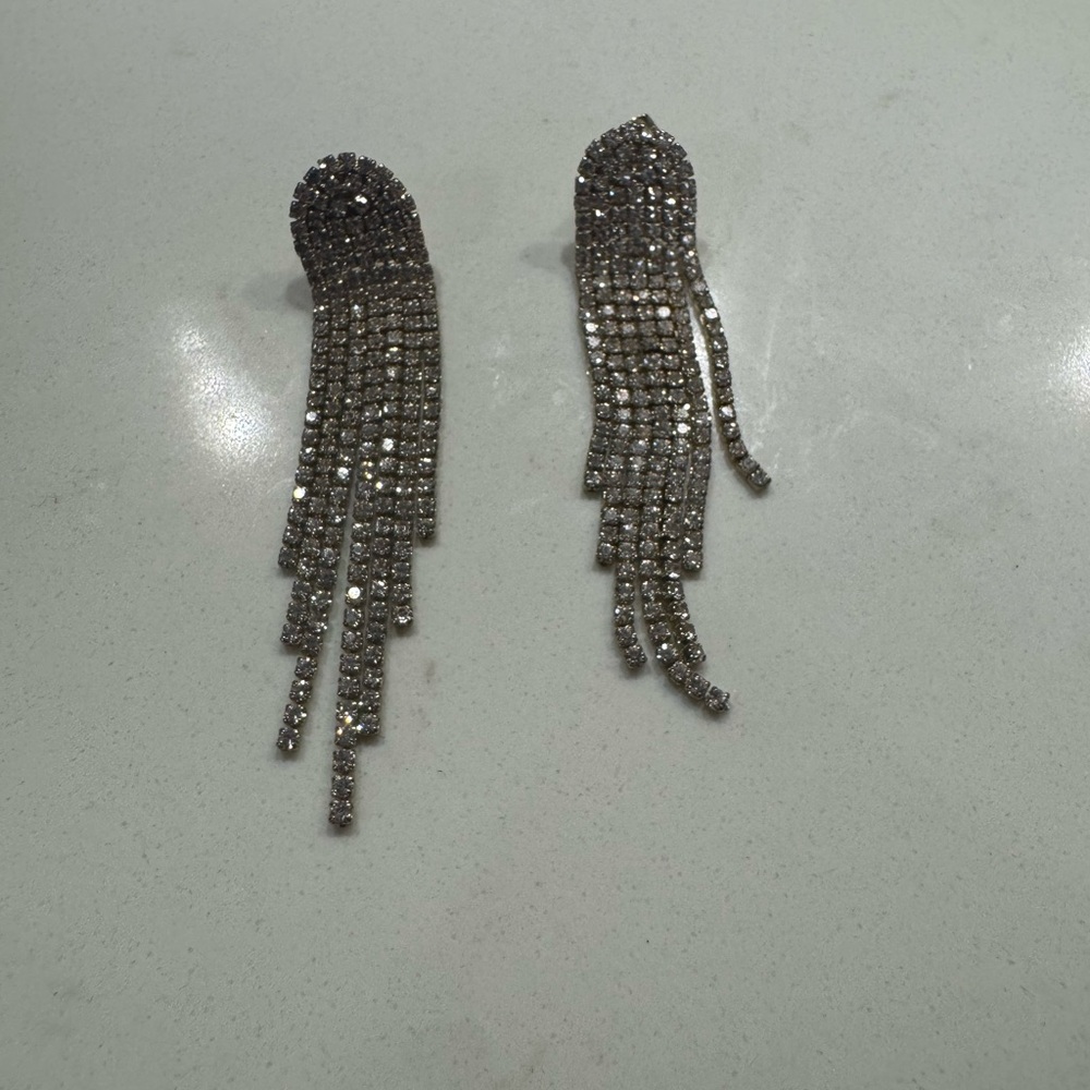 Elegant Silver Dangle Earrings